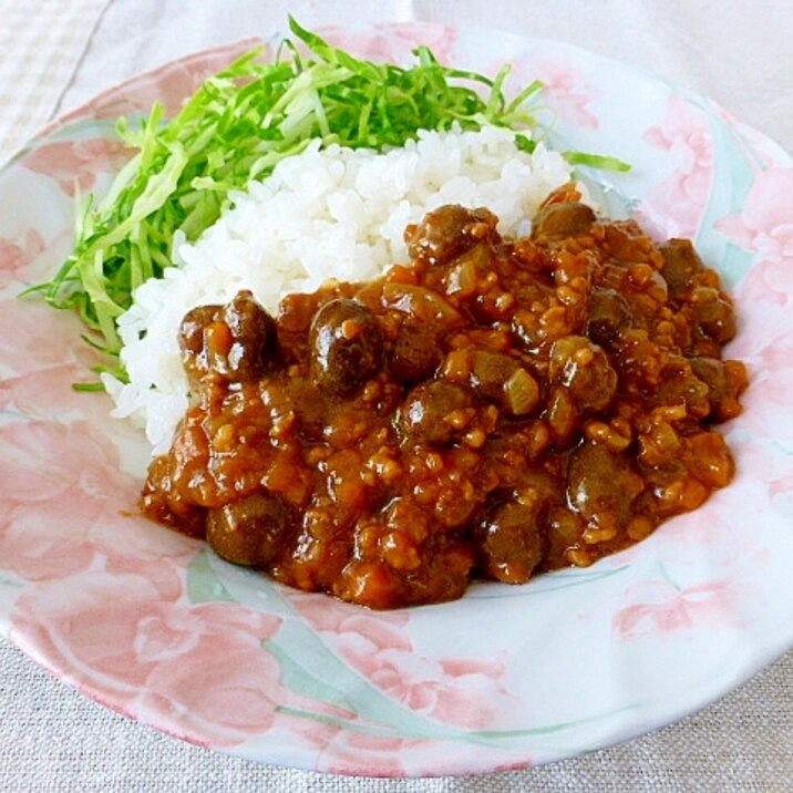 むかごとひき肉のカレー